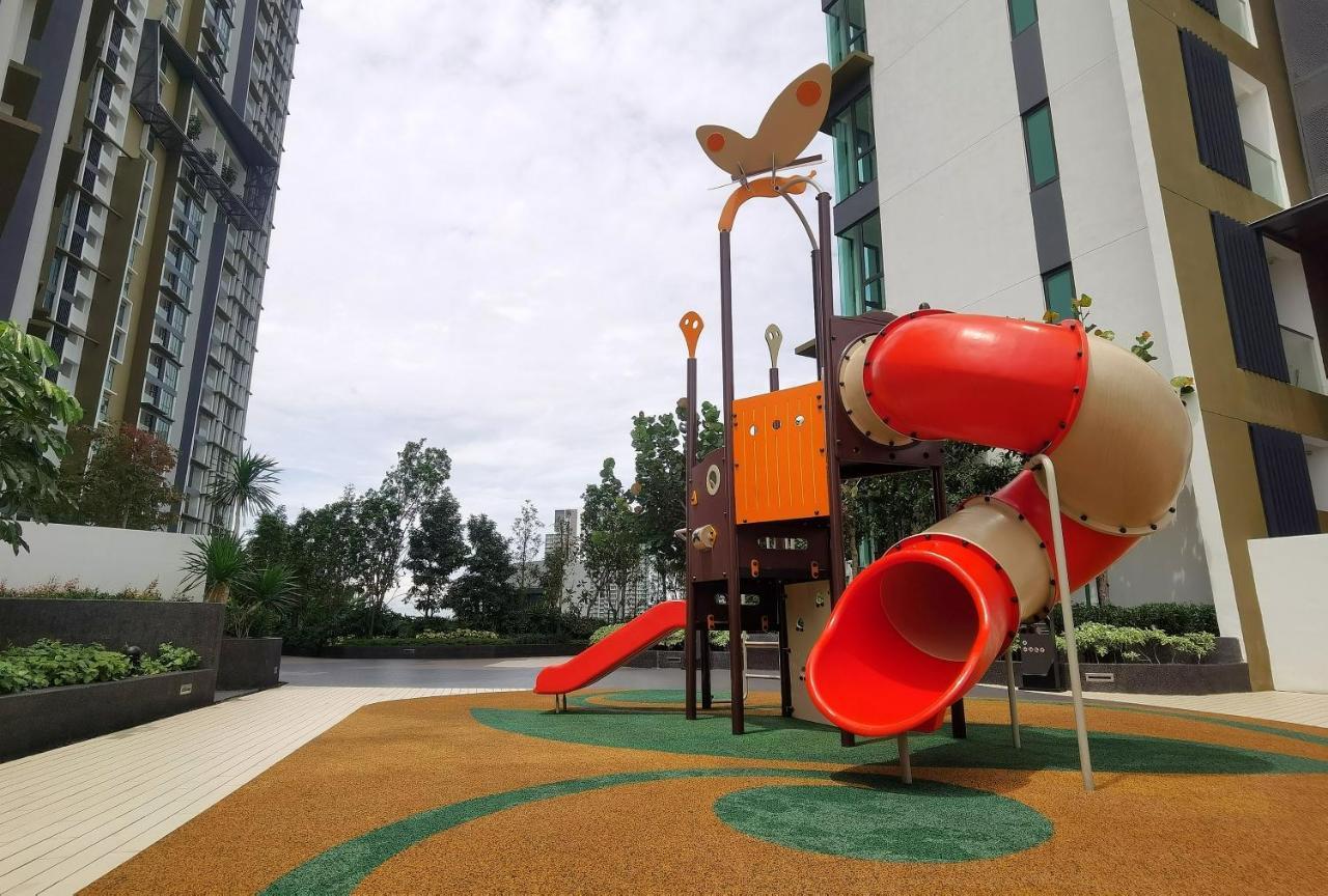 The Elysia Suites Nusajaya  Exterior photo